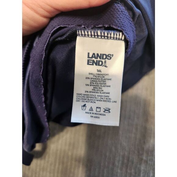 Lands' End Tankini 16L Swimsuit Top Tank Navy Blue - Picture 3 of 3